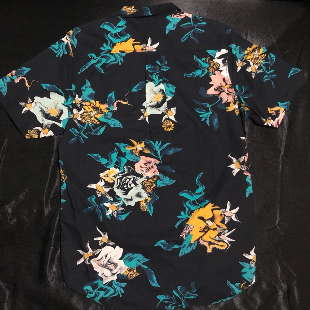 Vans Black and Yellow Casual Button Down Shirt
